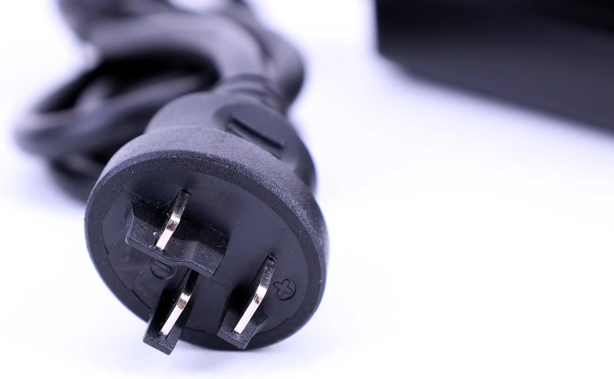 Merkloos Bosch Electrsiche Fiets - Ebike Oplader Universeel Active /performance - 36 Volt - 2 Ah Output - Image 2