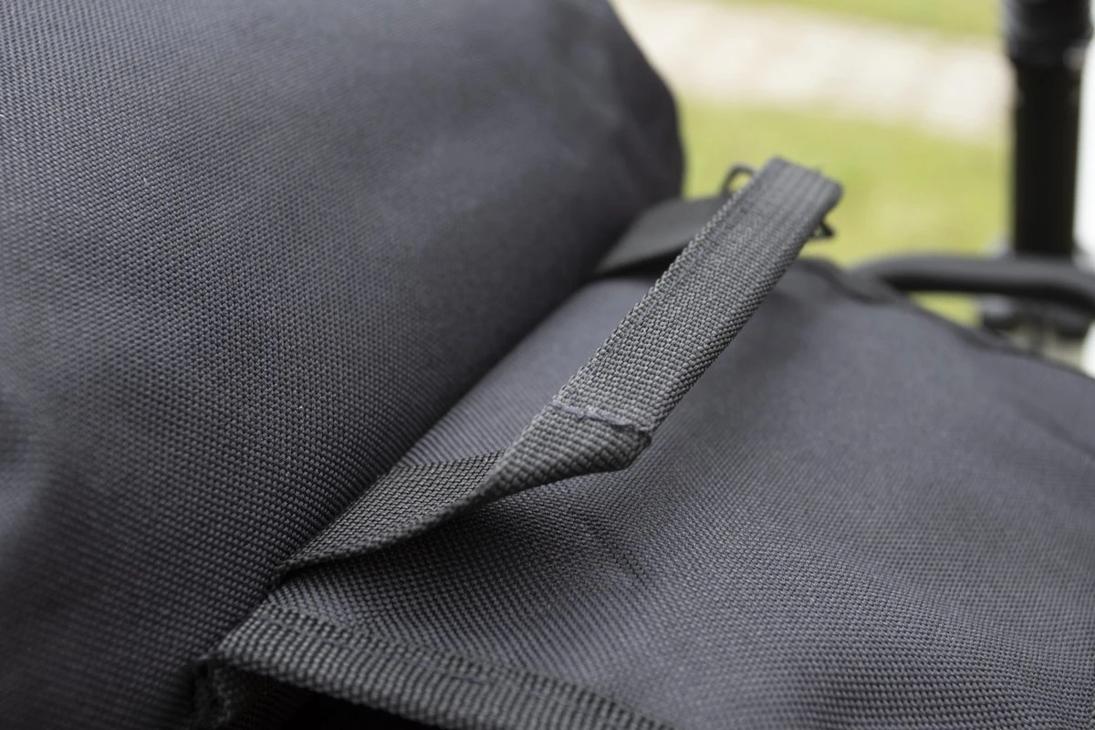 XLC V-light Rolltop Dubbele Fietstas - Zwart - 56 Liter - Image 6