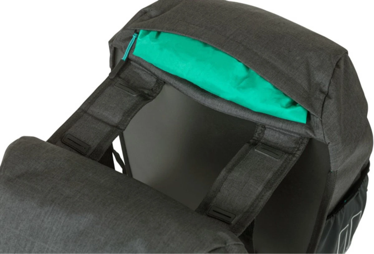 Basil Discovery Dubbele Fietstas - Zwart - 18 Liter - Image 7