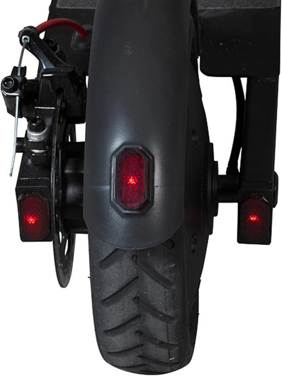 Denver Elektrische Step Volwassenen 20 Km/u - Tot 18km Actieradius - 350W - Inklapbaar - 8.5" Wielen - Aluminium Frame - LED Verlichting - SEL-85350 - Zwart - Image 9